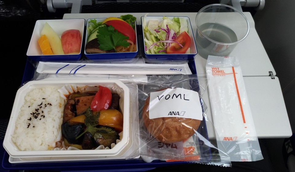 2017-06-20 NH851 HND-TSA VOML 東方素食 Oriental Vegetarian