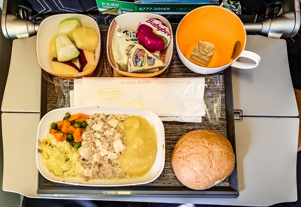 2025-05-01 BR211 TPE-BKK VLML 西式蛋奶素食 Lacto-Ovo Vegetarian