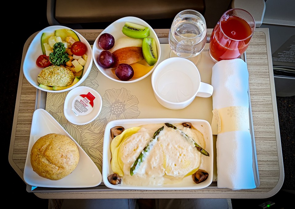 2025-06-02 韓亞航空 OZ711 ICN-TPE 商務艙 <br>VLML 西式蛋奶素食 Lacto-Ovo Vegetarian