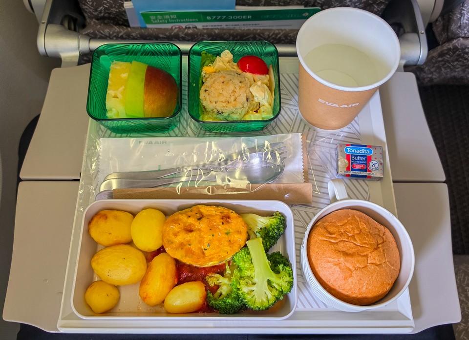 2026-07-26 BR67 TPE-BKK VLML 西式蛋奶素食 Lacto-Ovo Vegetarian