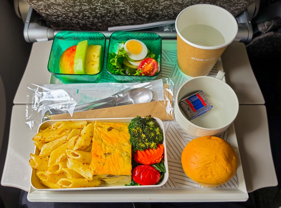 2026-10-08 BR201TPE-BKK VLML 西式蛋奶素食 Lacto-Ovo Vegetarian