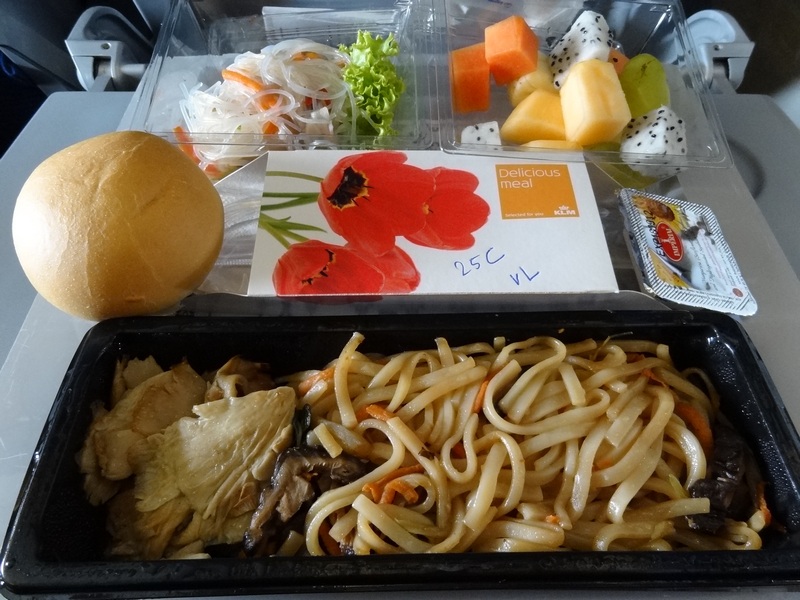 2012-03-15 荷蘭航空 KL877 BKK-TPE VOML 東方素食 Oriental Vegetarian