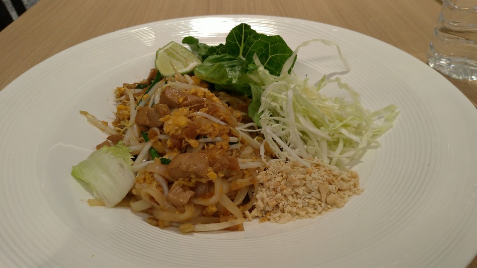 ผัดไทย Phad Thai泰式炒粿條 80B