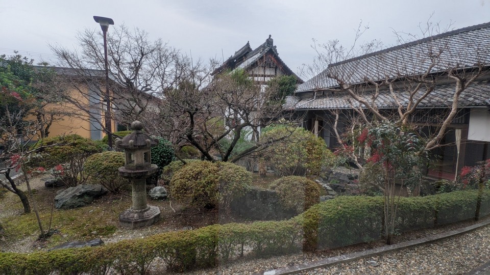 包廂觀賞庭園風景