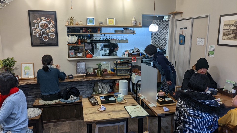 店內